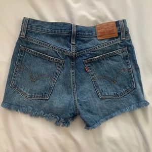 Levis Jean shorts